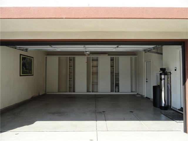 6171 Stonehaven Lane, Cypress CA: https://media.crmls.org/medias/8913ec25-9336-435f-bb91-a1ce76d2e139.jpg