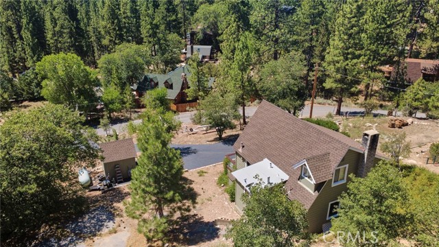 39676 Oak Glen Road, Fawnskin CA: https://media.crmls.org/medias/891409f3-cdc9-4ef9-adba-a95dc0fddb00.jpg
