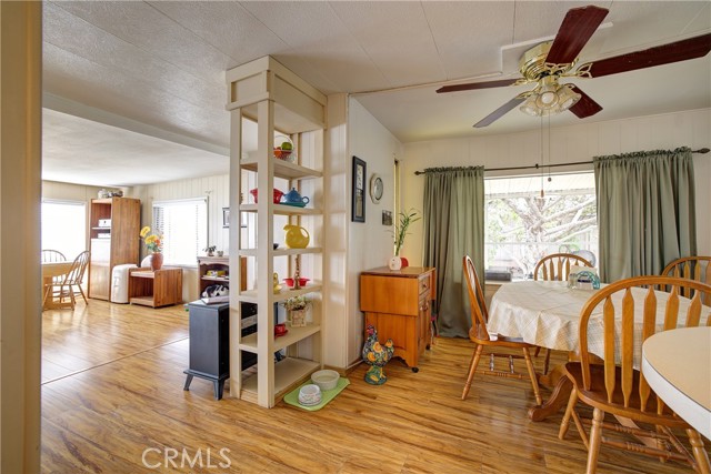 3700 Buchanan, Riverside CA: https://media.crmls.org/medias/89144bd9-2a37-4fd5-bc27-9021f41d8aa5.jpg