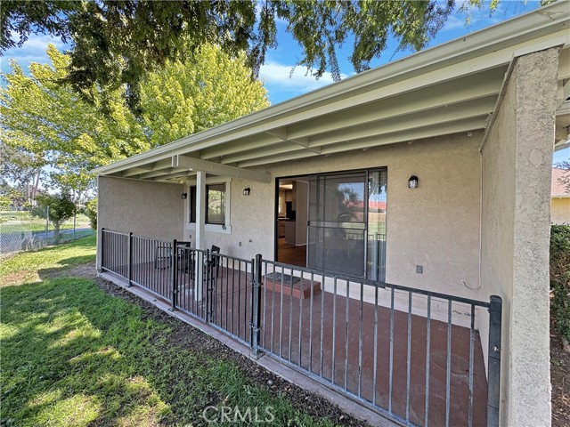 128 Flag Way, Paso Robles CA: https://media.crmls.org/medias/891451c9-9b93-4d26-ae2c-a1bd7f8e872a.jpg