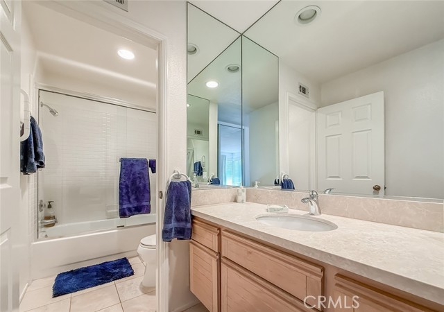 5700 Tanner Ridge Avenue, Westlake Village CA: https://media.crmls.org/medias/89152522-94f7-495d-96db-96ee3e9d0884.jpg