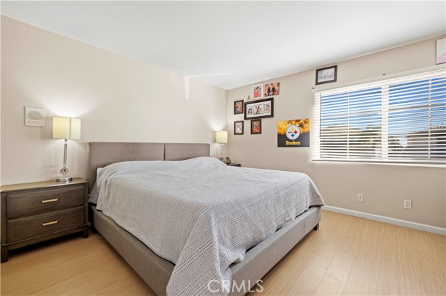 Detail Gallery Image 33 of 41 For 17745 Sidwell St, Granada Hills,  CA 91344 - 4 Beds | 4 Baths