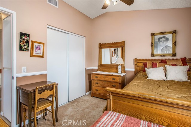 100 Waters Court, Redlands CA: https://media.crmls.org/medias/8916ccb7-86ed-4d51-8963-bc57b82eb766.jpg