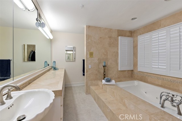 Detail Gallery Image 17 of 44 For 24448 Alta Vista Dr, Dana Point,  CA 92629 - 5 Beds | 3/1 Baths