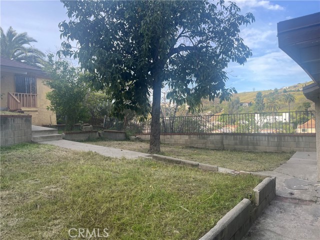 Detail Gallery Image 5 of 6 For 3716 Flora Ave, Los Angeles,  CA 90031 - – Beds | – Baths