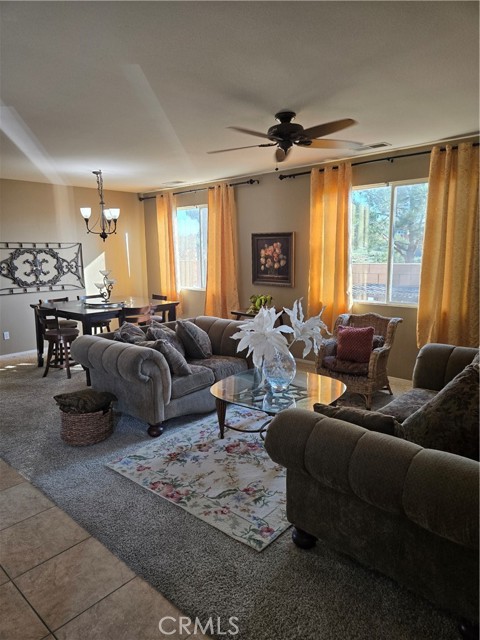 Detail Gallery Image 4 of 41 For 1742 Caseros, San Jacinto,  CA 92582 - 4 Beds | 3 Baths