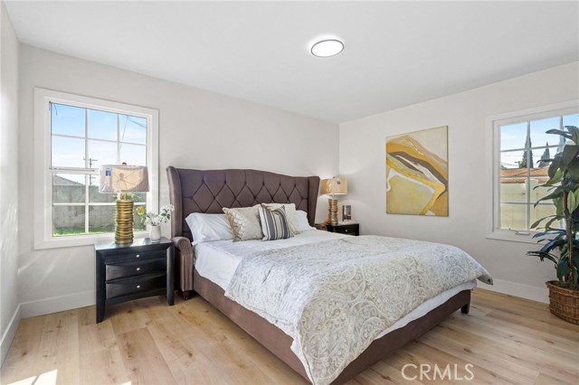 Detail Gallery Image 14 of 30 For 2302 W 115th, Hawthorne,  CA 90250 - 4 Beds | 2 Baths