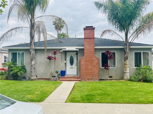 6056 California Avenue, Long Beach CA: https://media.crmls.org/medias/8919d125-38f7-437b-86c3-f2c53be3102f.jpg