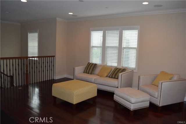 Detail Gallery Image 9 of 20 For 183 Desert Bloom, Irvine,  CA 92618 - 4 Beds | 3 Baths