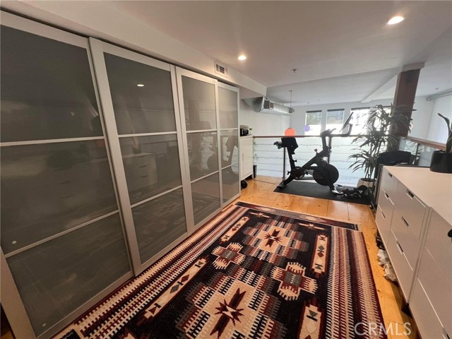 4215 Glencoe Avenue, Marina del Rey CA: https://media.crmls.org/medias/891a1075-b71c-4511-9513-785fb630d19a.jpg
