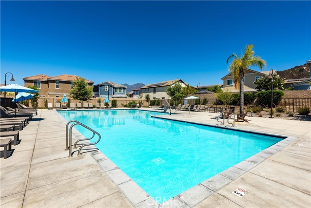 Detail Gallery Image 9 of 24 For 310 Primrose St, Fillmore,  CA 93015 - 3 Beds | 2/1 Baths