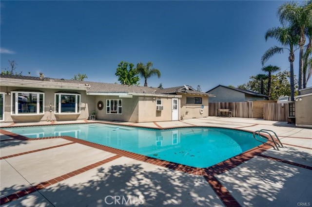 17922 Romelle Avenue, North Tustin CA: https://media.crmls.org/medias/891a8b99-1e00-4512-bddf-da7ba639b2dc.jpg
