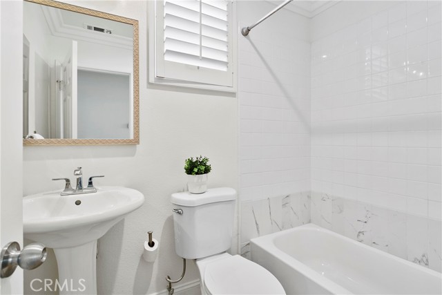 12 Coastal Oak Lane, Coto de Caza CA: https://media.crmls.org/medias/891a9e01-73a2-4e8c-951e-b6971e1b3d3e.jpg