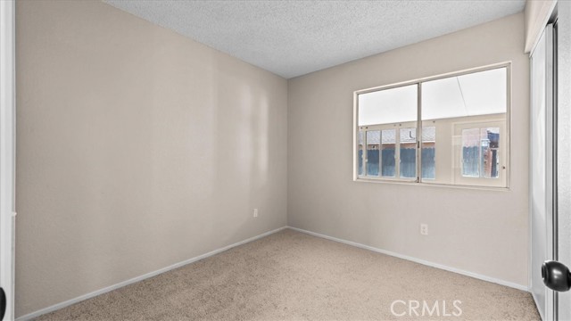 Detail Gallery Image 18 of 36 For 13420 Nutmeg St, Moreno Valley,  CA 92553 - 4 Beds | 2 Baths