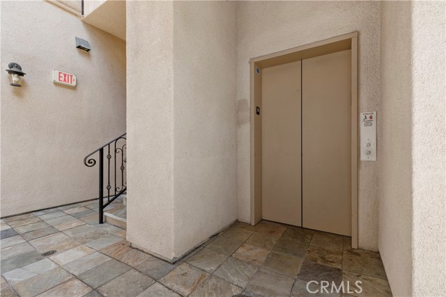 Detail Gallery Image 40 of 50 For 333 Milford #105,  Glendale,  CA 91203 - 2 Beds | 3 Baths