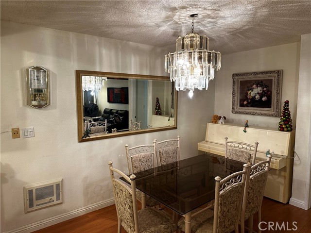 Detail Gallery Image 11 of 14 For 355 S Los Robles Ave #212 #212,  Pasadena,  CA 91101 - 2 Beds | 1 Baths