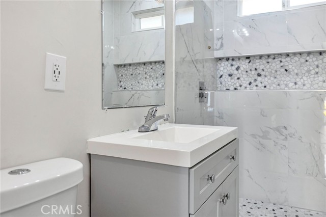 222 W 8th Avenue, Escondido CA: https://media.crmls.org/medias/891c1808-2b85-44f6-8008-50d29101d3b2.jpg