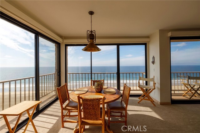 Detail Gallery Image 22 of 60 For 727 Esplanade #302,  Redondo Beach,  CA 90277 - 2 Beds | 2 Baths