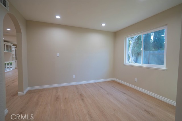 Detail Gallery Image 10 of 53 For 25213 Markel Dr, Newhall,  CA 91321 - 3 Beds | 2 Baths