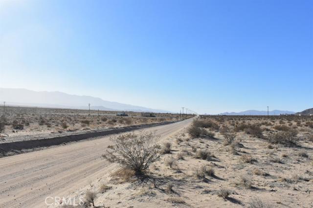 Detail Gallery Image 6 of 19 For 0 E End Rd, Lucerne Valley,  CA 92356 - – Beds | – Baths