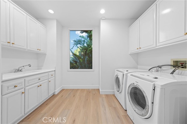 5418 Amber Circle, Calabasas CA: https://media.crmls.org/medias/891d65f0-d6f0-42eb-94a8-45eebd79e978.jpg