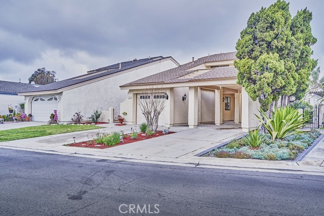 Detail Gallery Image 1 of 1 For 1174 N Voyager Ln, Anaheim,  CA 92801 - 3 Beds | 2/1 Baths