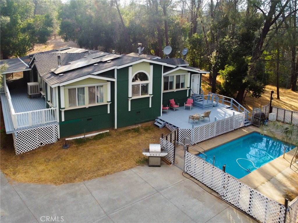 2905 Spring Valley Road, Clearlake Oaks, CA 95423
