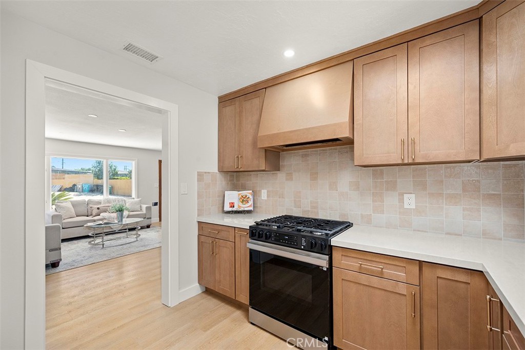 6496 Cleo Street - photo 6