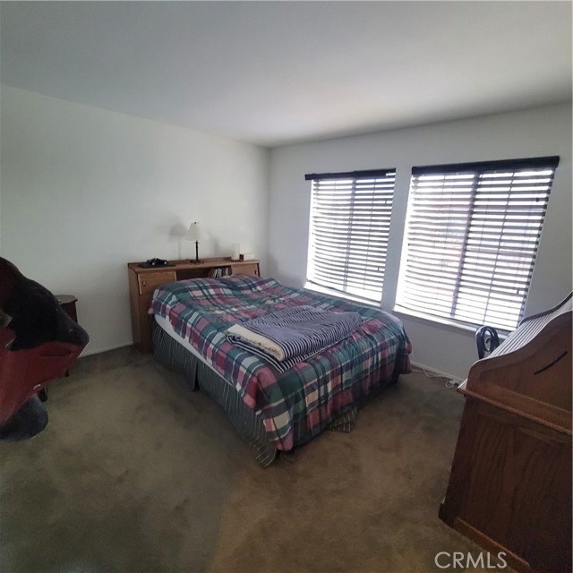 1731 Oneida Place photo 8