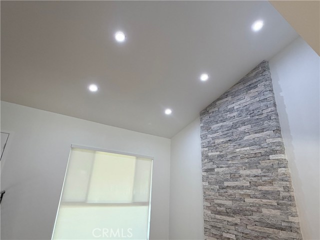 Detail Gallery Image 4 of 25 For 2534 Alona, Santa Ana,  CA 92706 - 5 Beds | 4 Baths