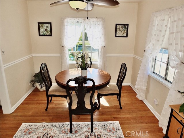 4306 Hackett Avenue, Lakewood CA: https://media.crmls.org/medias/892429ca-1832-417e-956a-255ea2c85039.jpg