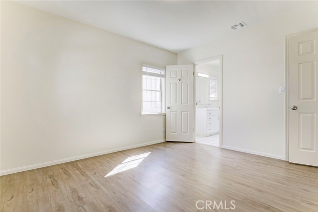 Detail Gallery Image 18 of 27 For 5709 Beck Ave, North Hollywood,  CA 91601 - 2 Beds | 2 Baths