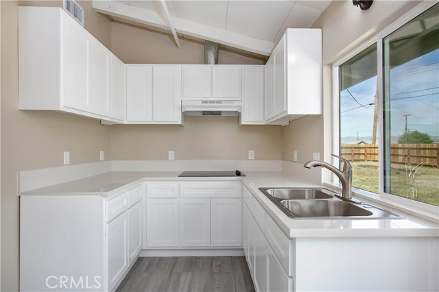 Detail Gallery Image 9 of 16 For 7607 Columbine Ave, California City,  CA 93505 - 3 Beds | 1 Baths