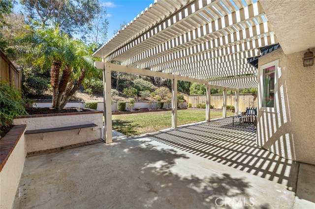 3302 Braemar Lane, Corona CA: https://media.crmls.org/medias/892549d6-8291-4f1b-b7ac-9d20da754760.jpg