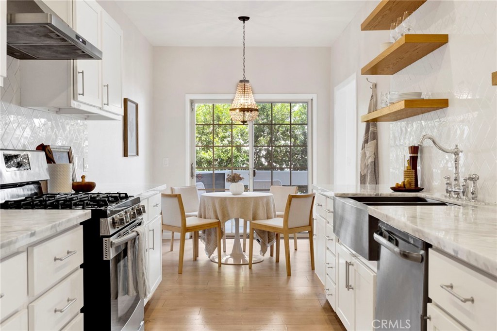 1840 Veteran Avenue #101