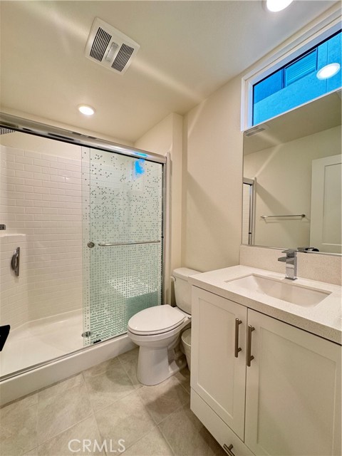 Detail Gallery Image 6 of 18 For 16246 Dawn Way, Tustin,  CA 92782 - 4 Beds | 3/1 Baths