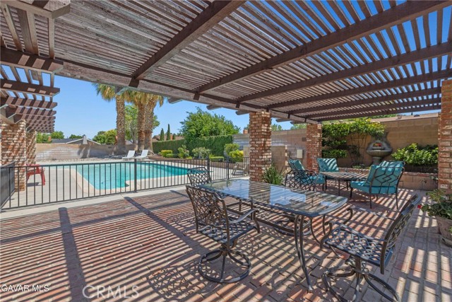 2520 Edam Street, Lancaster CA: https://media.crmls.org/medias/8925e490-1414-4079-8c61-eb0bc47bab15.jpg