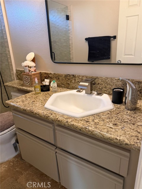 Detail Gallery Image 15 of 22 For 3739 Calle Jazmin, Calabasas,  CA 91302 - 3 Beds | 2/1 Baths