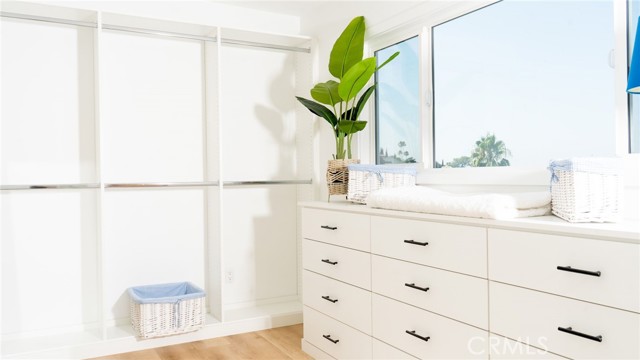 1923 HOLLYVISTA, Los Angeles CA: https://media.crmls.org/medias/8926a146-dbdf-4605-adcf-069d28edcee2.jpg