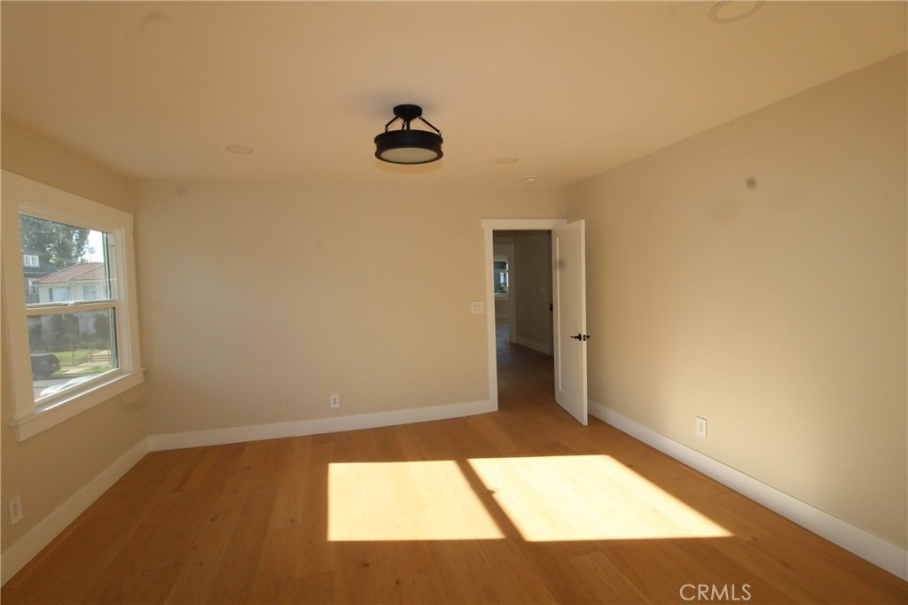 MLS #OC26150019 image #31