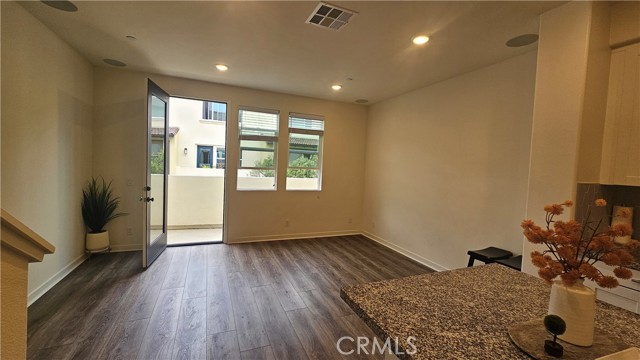 Detail Gallery Image 17 of 40 For 22222 Poppy Ct, Torrance,  CA 90502 - 4 Beds | 4 Baths