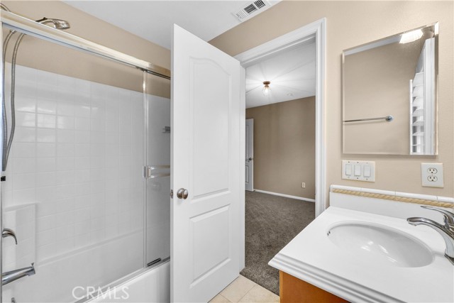 Image 25 of 27 For 284 Tustin Field Drive