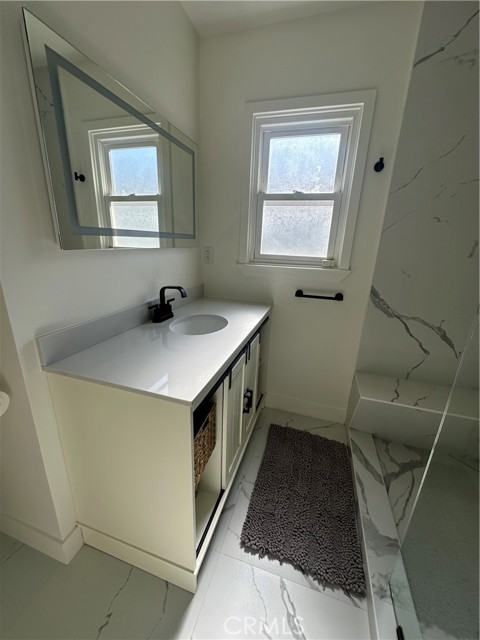 2303 Amherst Avenue, Los Angeles CA: https://media.crmls.org/medias/8929c7c9-4de5-41d2-84ac-d726a3c01c9c.jpg