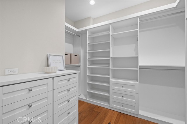 Image 57 of 74 For 15 Vernon  