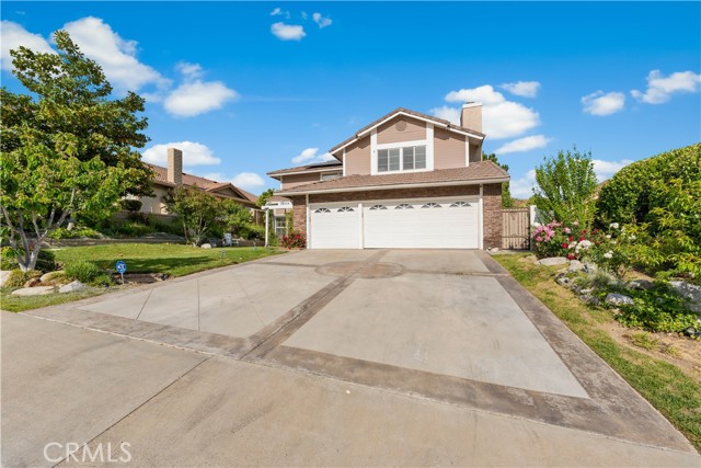 Detail Gallery Image 1 of 44 For 28314 Easton Ln, Saugus,  CA 91350 - 6 Beds | 3 Baths