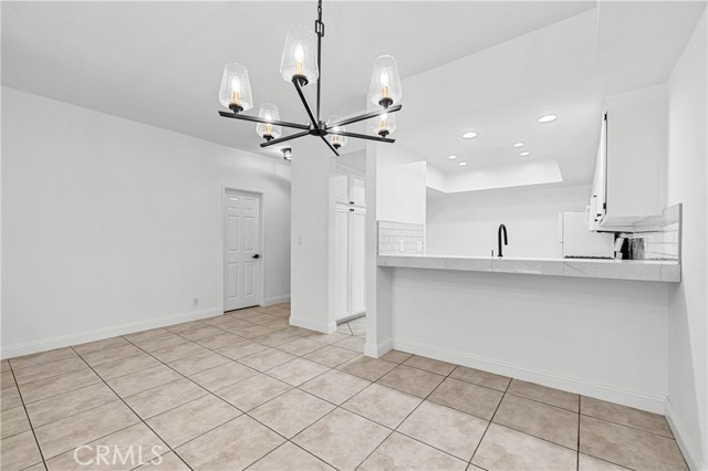 Detail Gallery Image 18 of 49 For 1630 S Bentley Ave #103,  Los Angeles,  CA 90025 - 2 Beds | 2/1 Baths