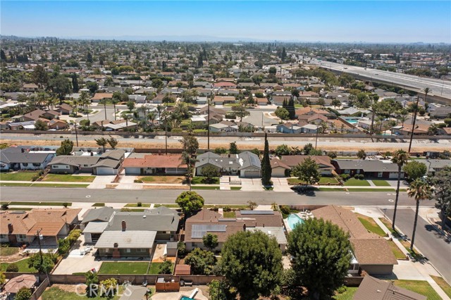 Detail Gallery Image 23 of 29 For 2217 E Parkside Ave, Orange,  CA 92867 - 4 Beds | 2 Baths