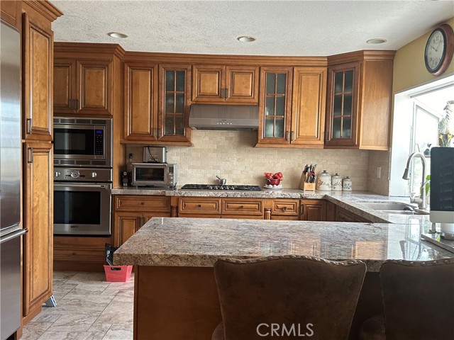 Detail Gallery Image 12 of 31 For 1140 W 22nd, Upland,  CA 91784 - 4 Beds | 3 Baths