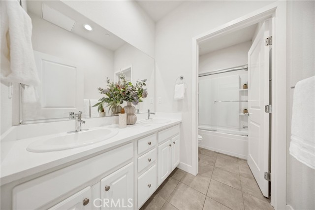 Detail Gallery Image 27 of 49 For 104 Interval, Irvine,  CA 92618 - 3 Beds | 2/1 Baths