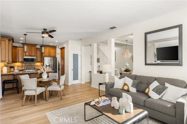 Detail Gallery Image 17 of 68 For 39 Touraine Place, Lake Forest,  CA 92610 - 4 Beds | 2/1 Baths